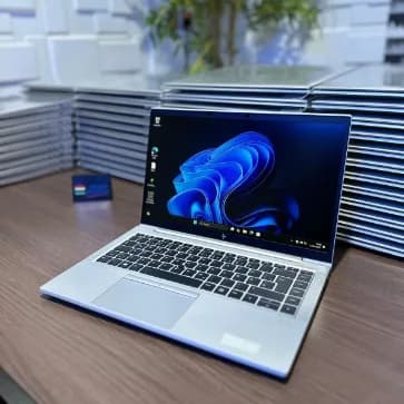 HP EliteBook 830 G8